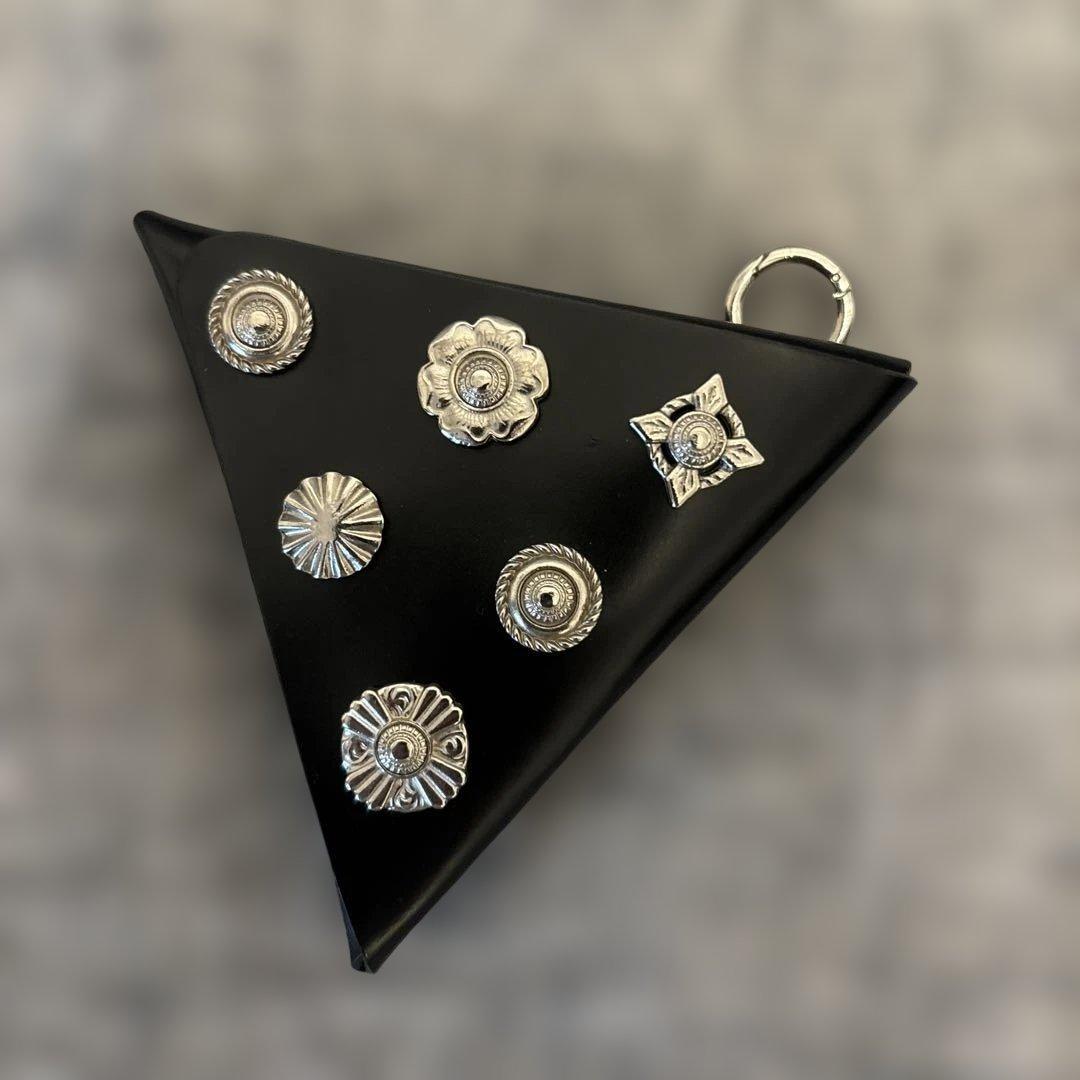 【美品】TOGA ケース　チャーム