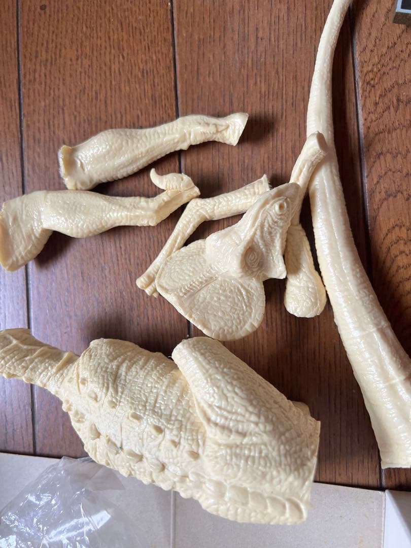 海洋堂 ヴェロキラプトル レジンキット 恐竜 動物 フィギュア - メルカリ