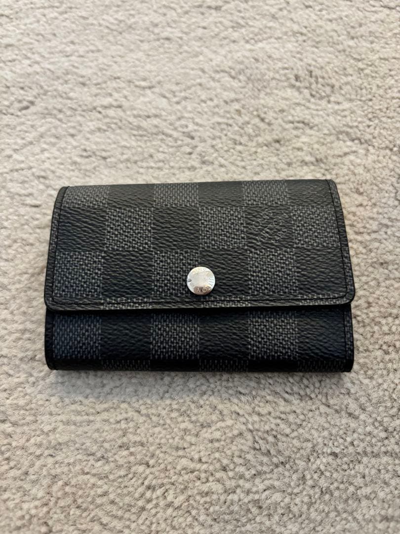 LOUIS VUITTON ダミエ・グラフィット キーケース - メルカリ