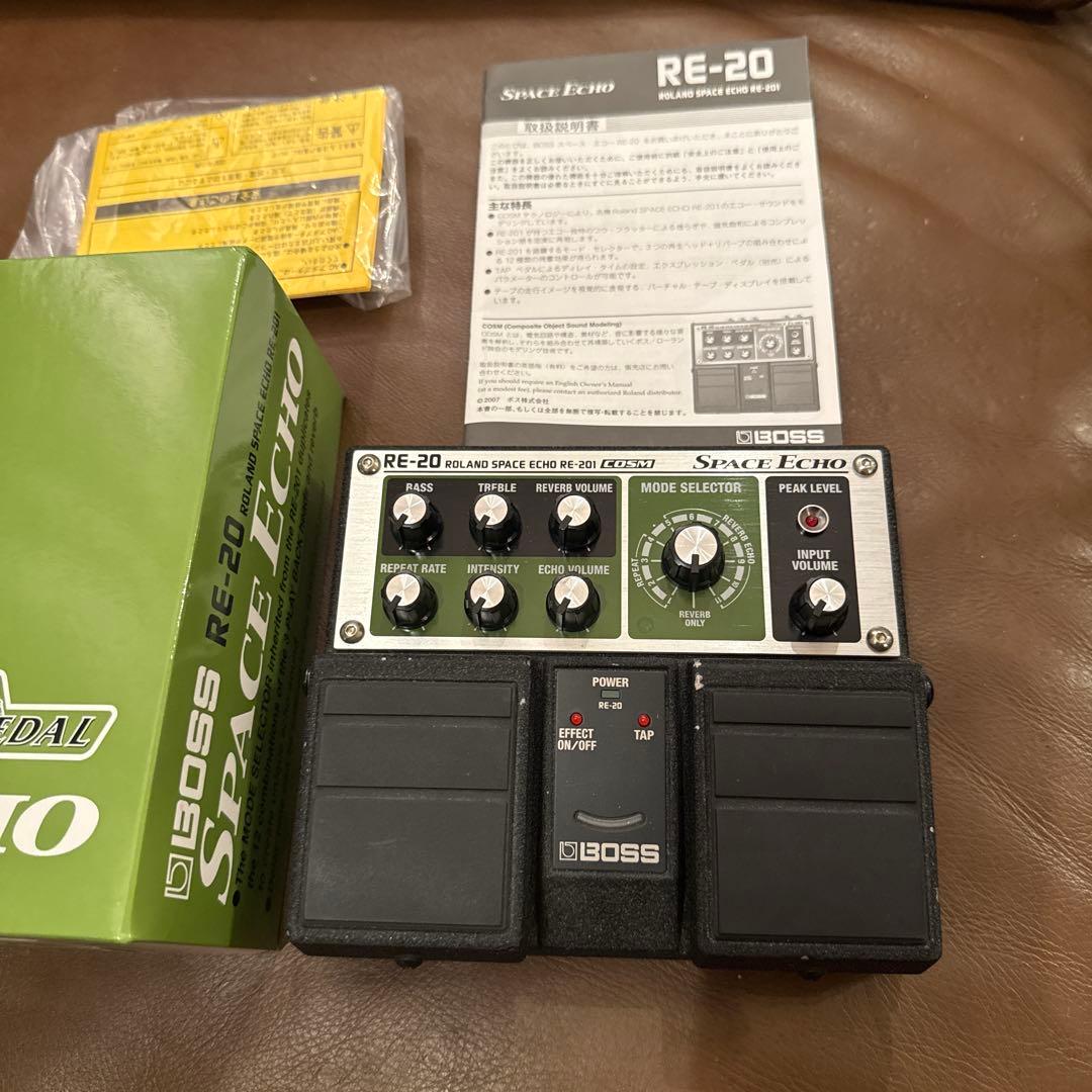 BOSS RE-20 Space Echo ギターエフェクター
