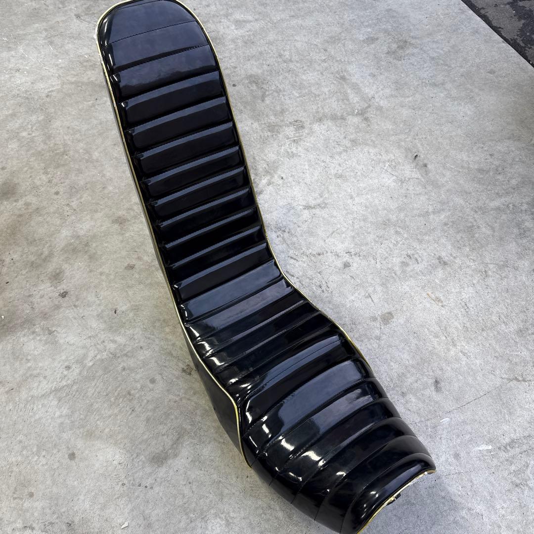 ゼファーχ3段シート