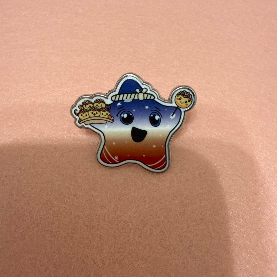 万博 アメリカ スパーク ピンバッジ - メルカリ