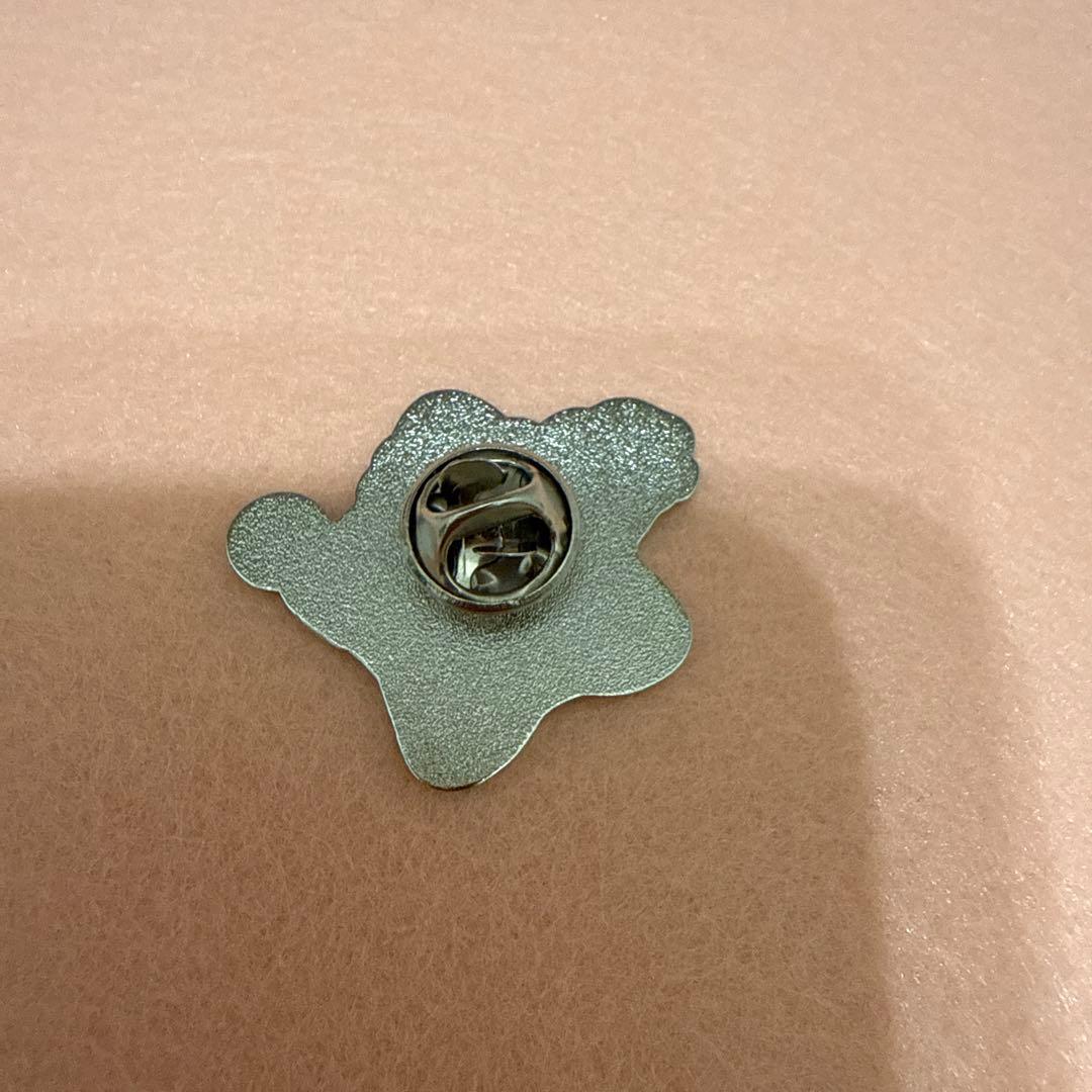 万博 アメリカ スパーク ピンバッジ - メルカリ