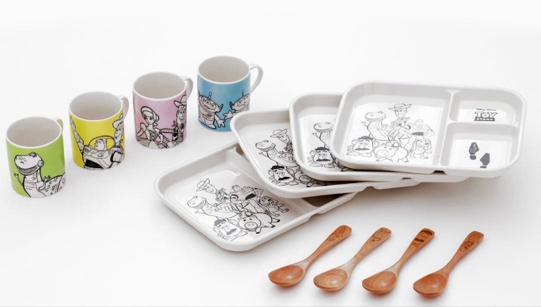 世界30セット限定 トイストーリー TOY’S BOX 95 オリジナル食器
