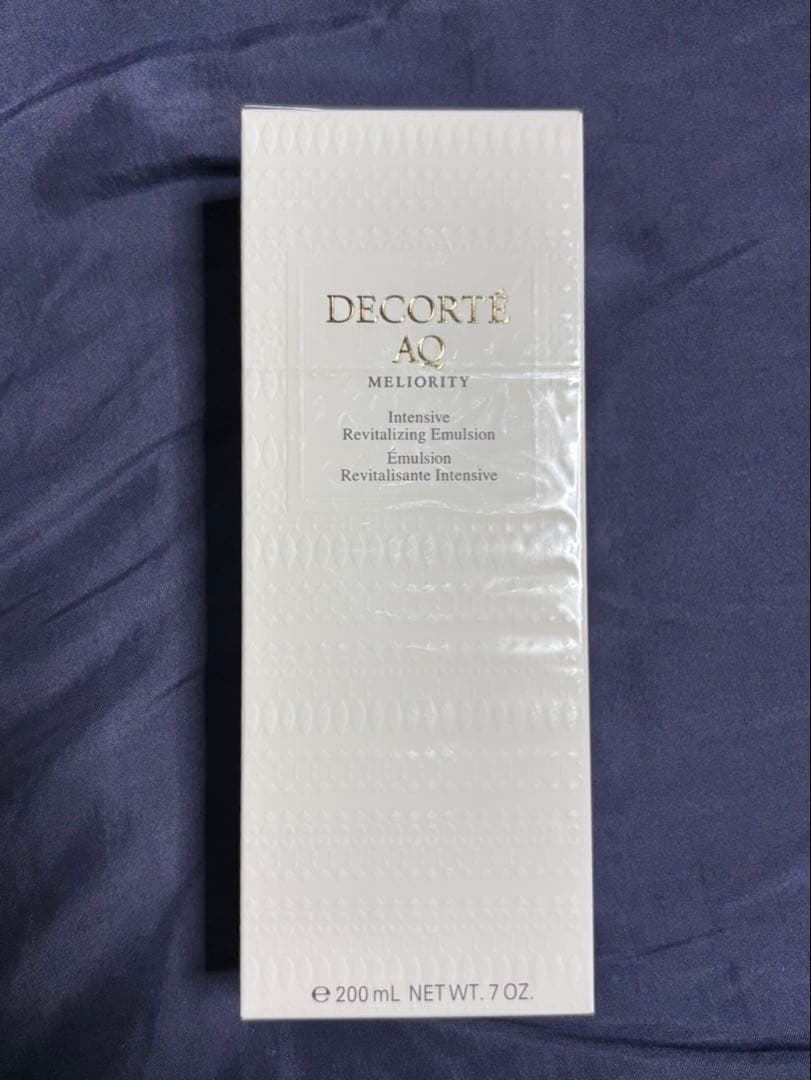【新品・未開封】 コスメデコルテAQミリオリティリペアエマルジョンn
