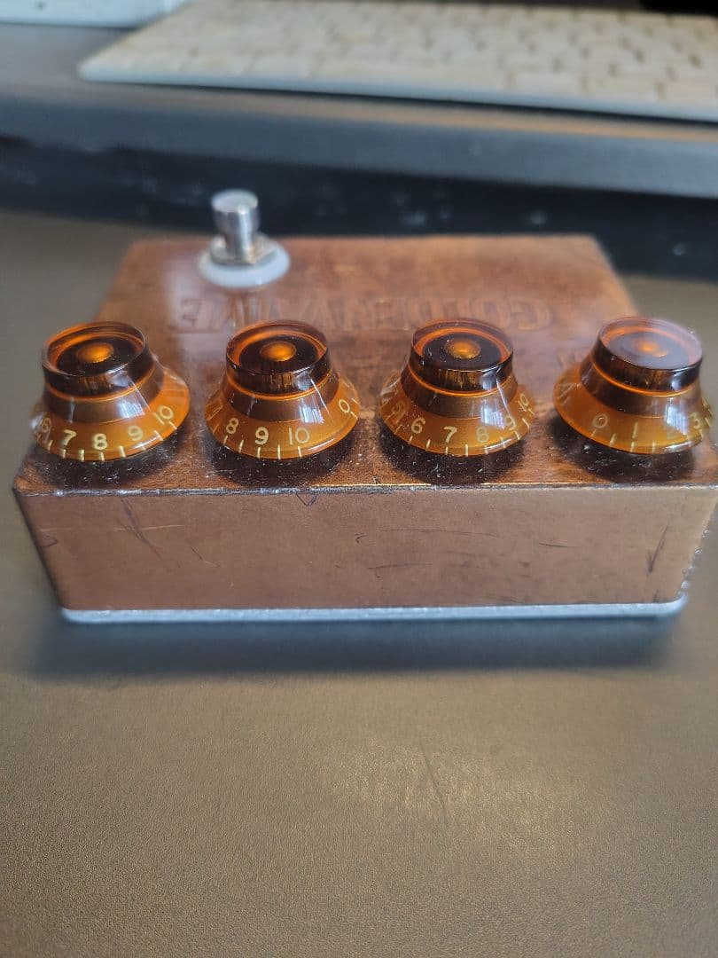 ほぼ新品】GOLDEN VALVE ギターエフェクター - メルカリ