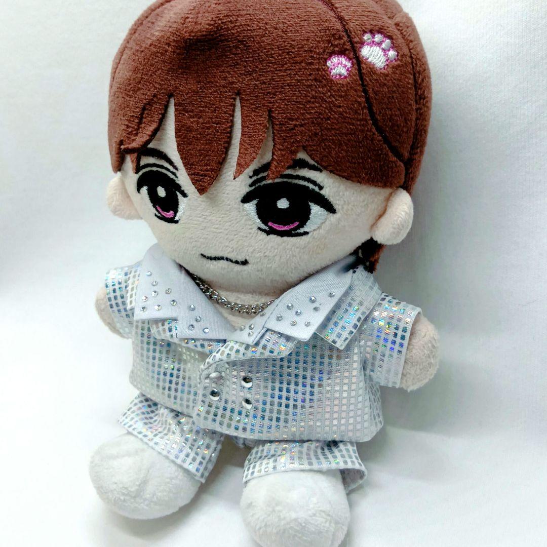 オーダーページ】トラジャ シルバー衣装 はぴぬい衣装 ぬい服 - メルカリ