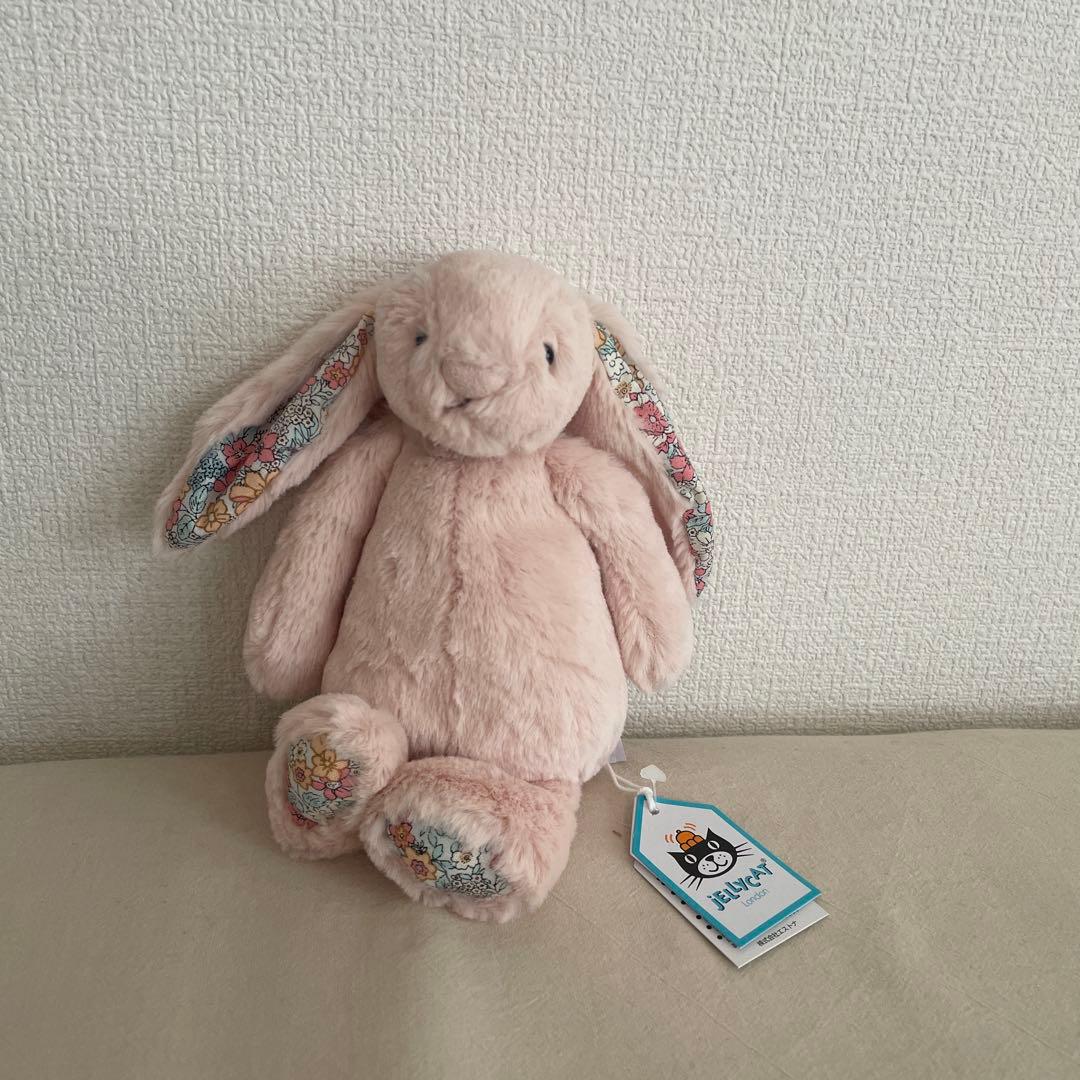  Small Blossom Brush Bunny ぬいぐるみ