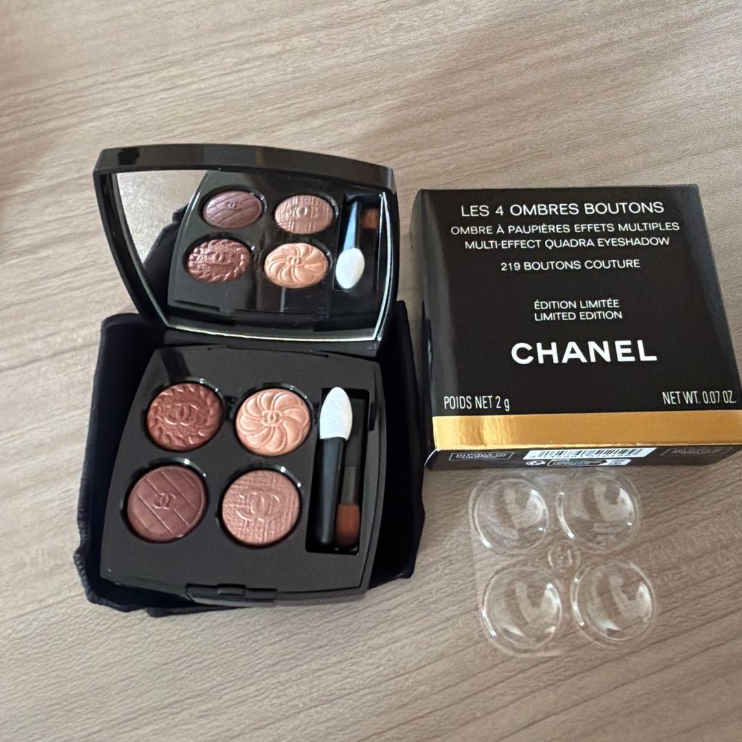 CHANEL 219 ボタン クチュール アイシャドウパレット