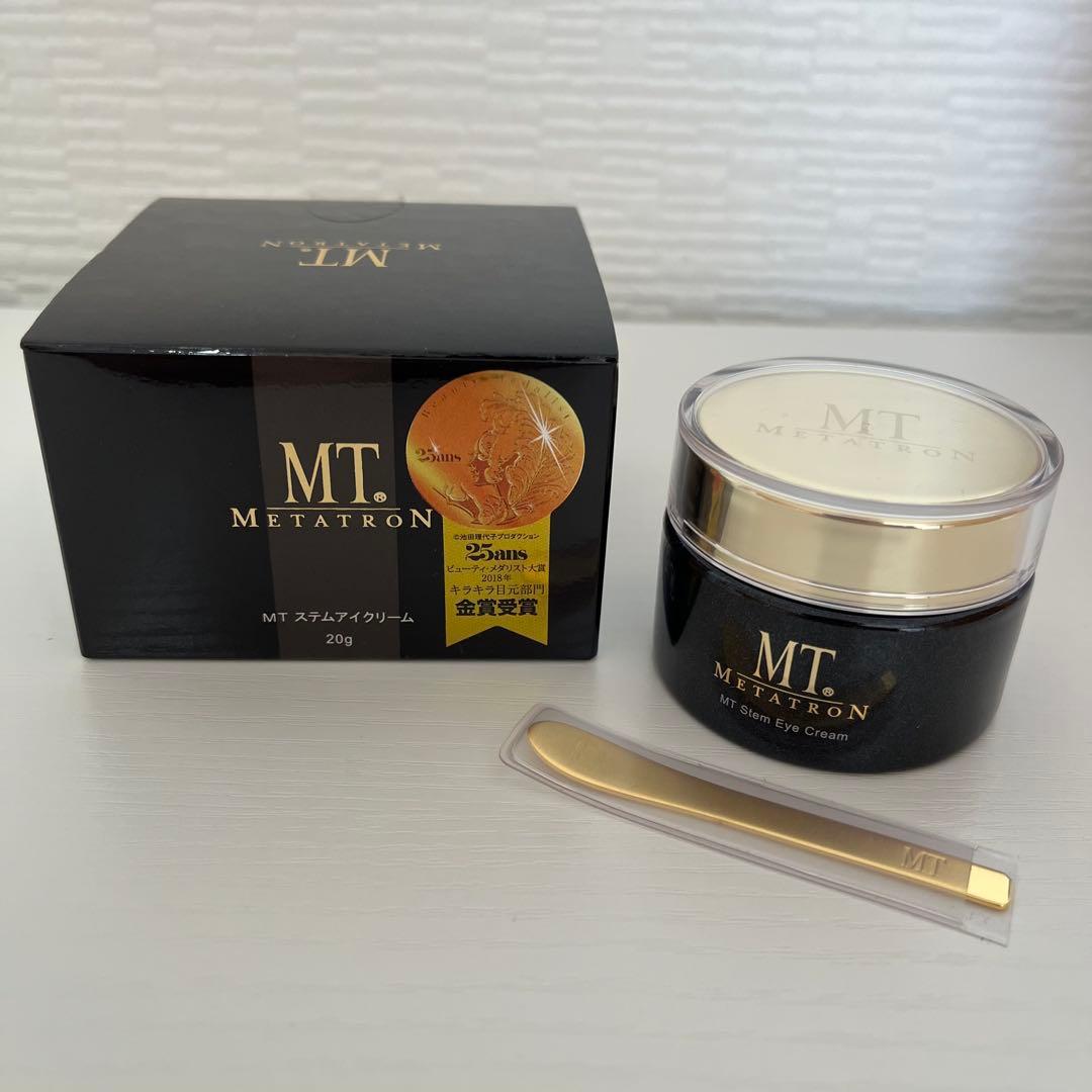 MT ステムアイクリーム 20g スパチュラ付き SBC