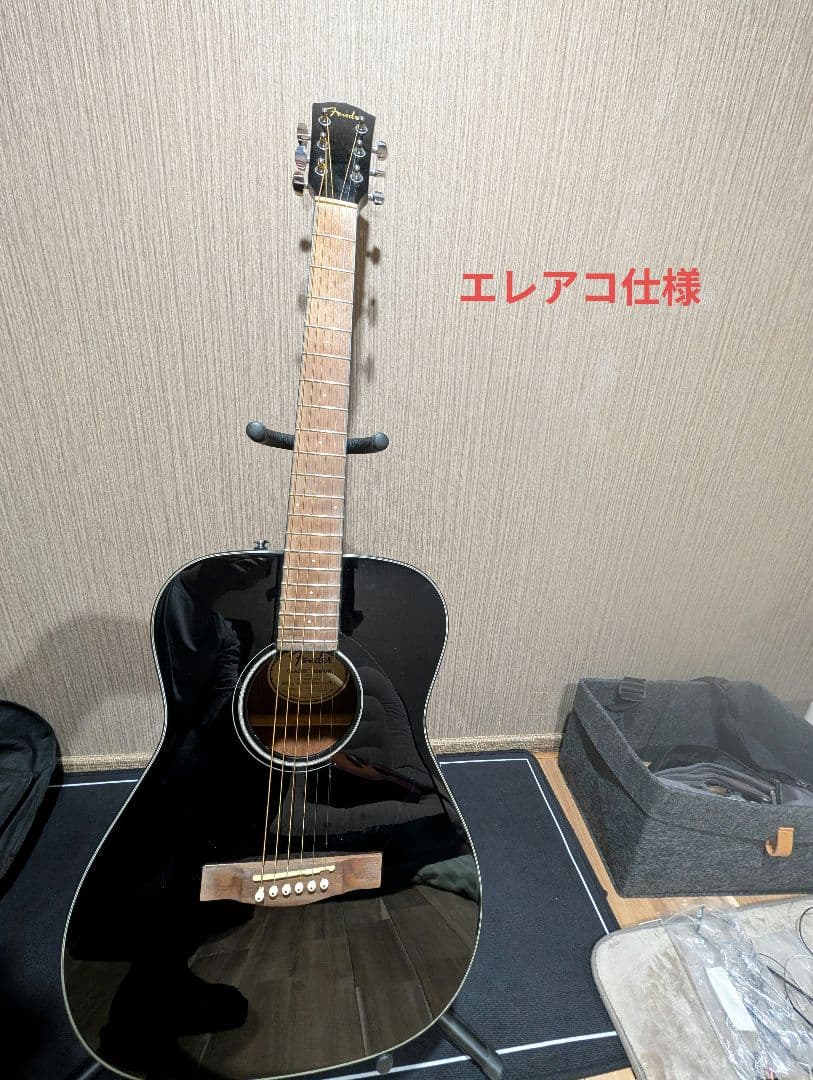 美品/Fender　CC-60S/BLK 改FISHMANエレアコ 弦低め