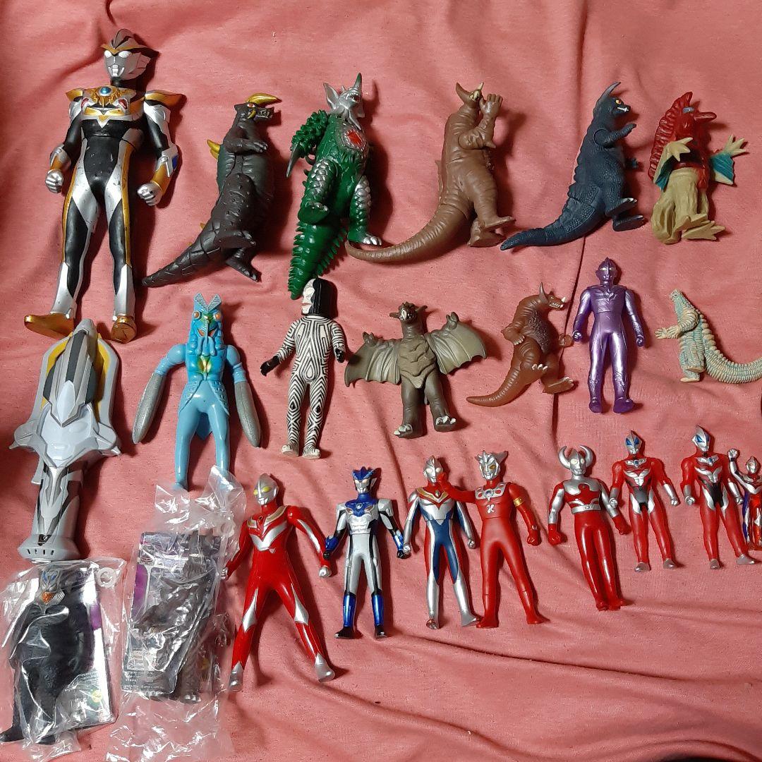 まとめ売り◆レトロ◆大人気ウルトラマンソフビ◆ウルトラマンギンガ怪獣シリーズ