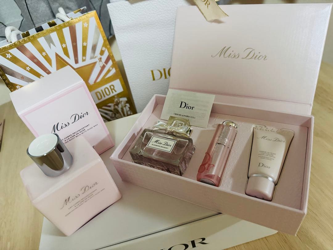 DIOR ミスディオール　ボディーミルク　ギフトセット
