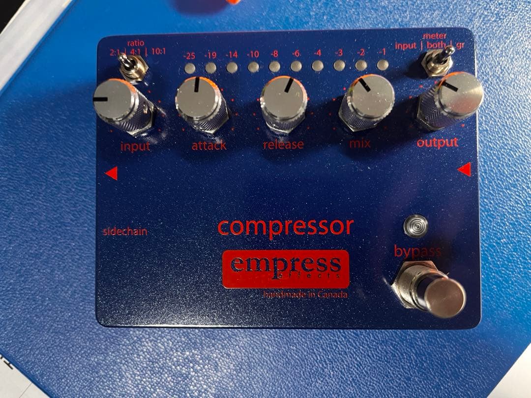ギター empress compressor