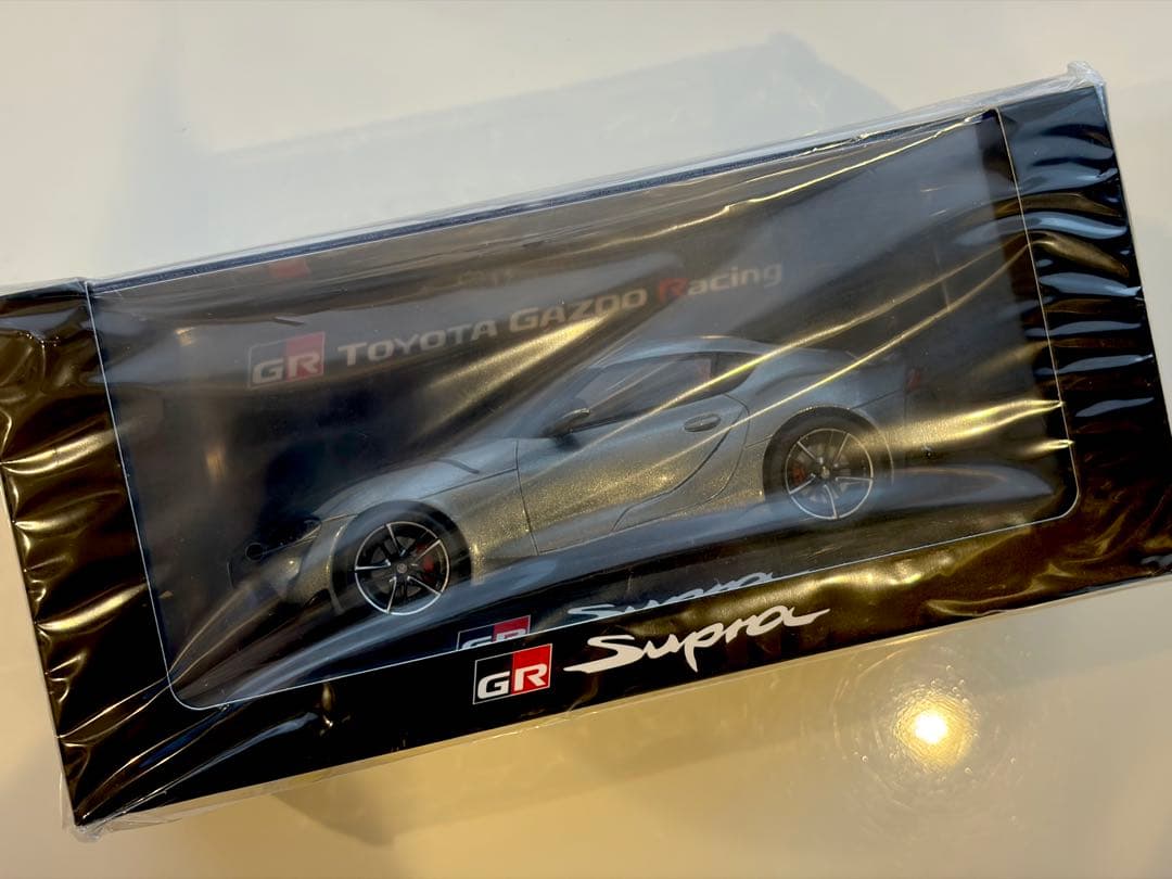 トヨタ GRスープラ ミニカー　未開封　アイスグレーメタリック　カラーサンプル