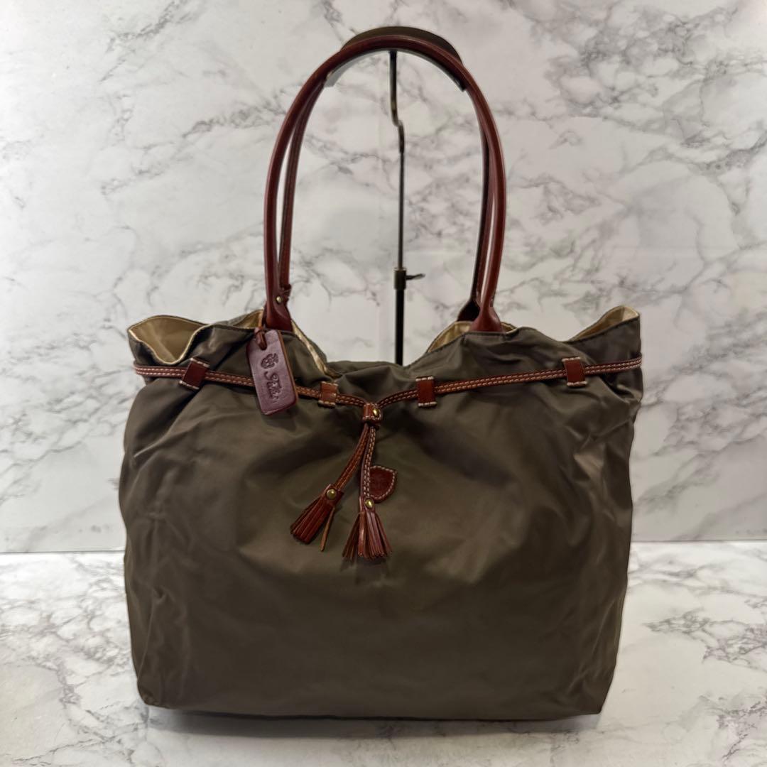 Felisi フェリージ ナイロン×本革 レザー ドローストリング トート