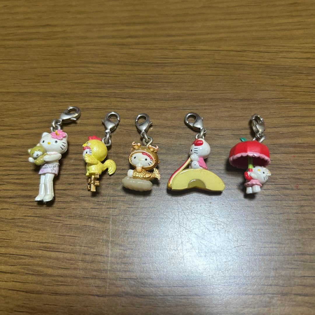 キティちゃん♡ご当地キーホルダー♡ご当地ストラップ♡根付け♡チャーム