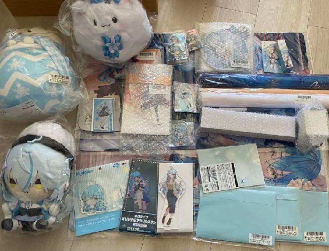 雪花ラミィ 活動一周年記念 数量限定 直筆 もちどる まとめ売り