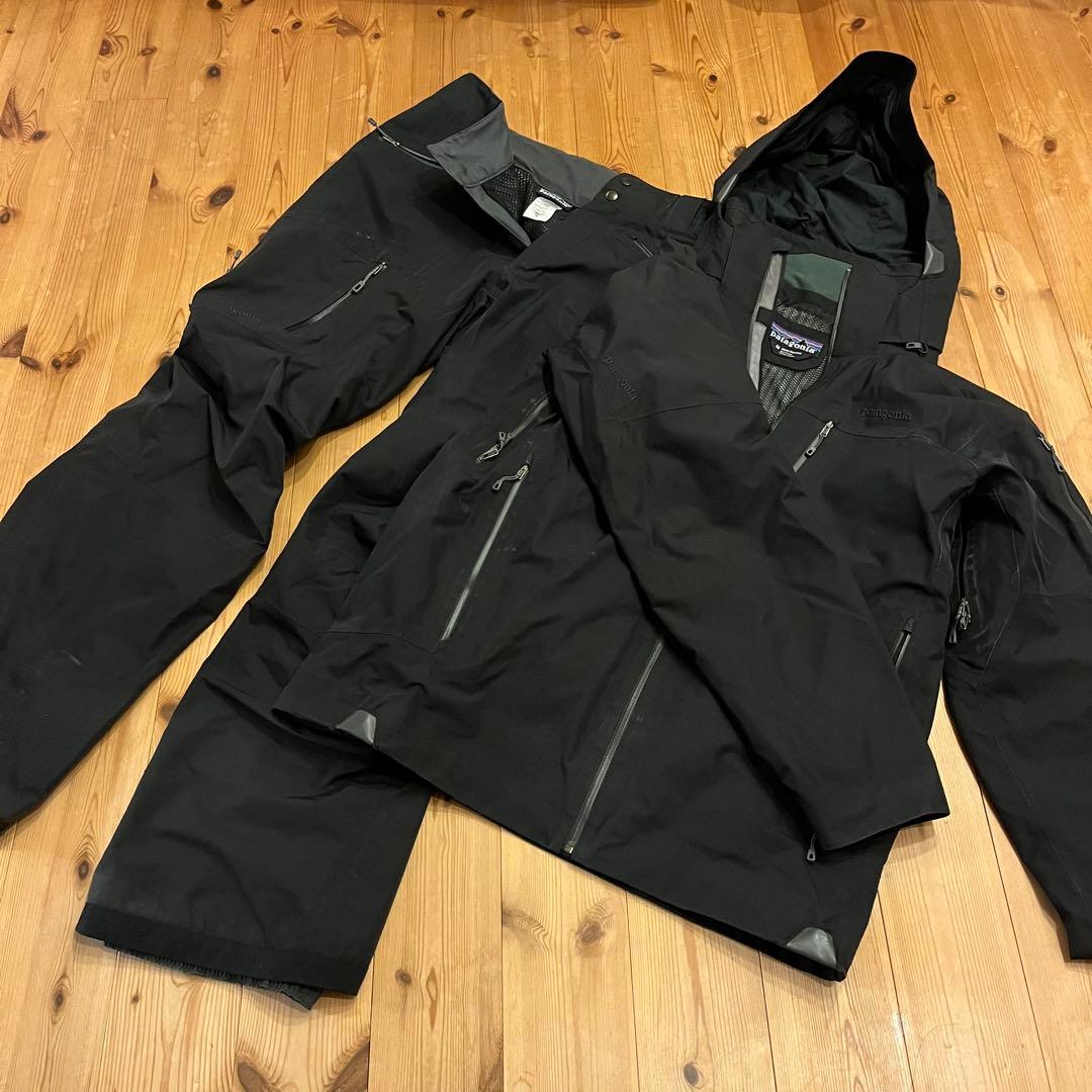 patagonia パウダーボウル黒M上下　人気サイズ