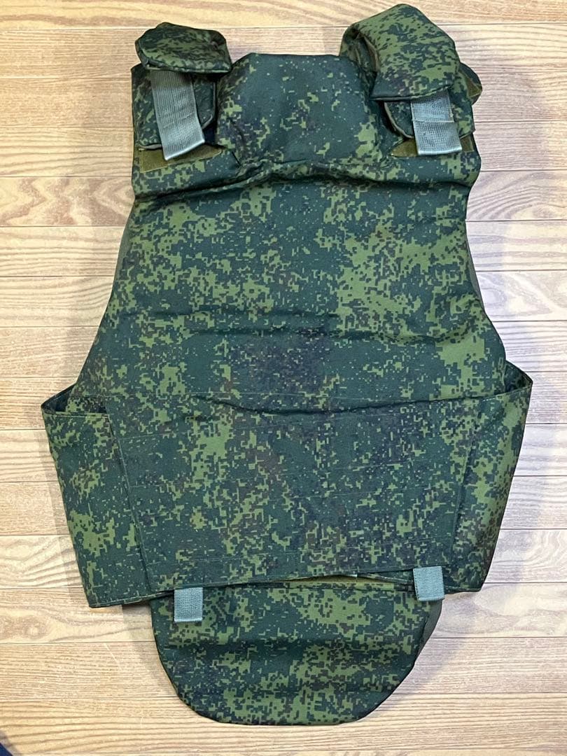 ロシア軍 6b23 レプリカ デジタルフローラ迷彩 Amazon | ロシア軍 特殊部隊 6B23-1 ボディアーマ EMR デジタル