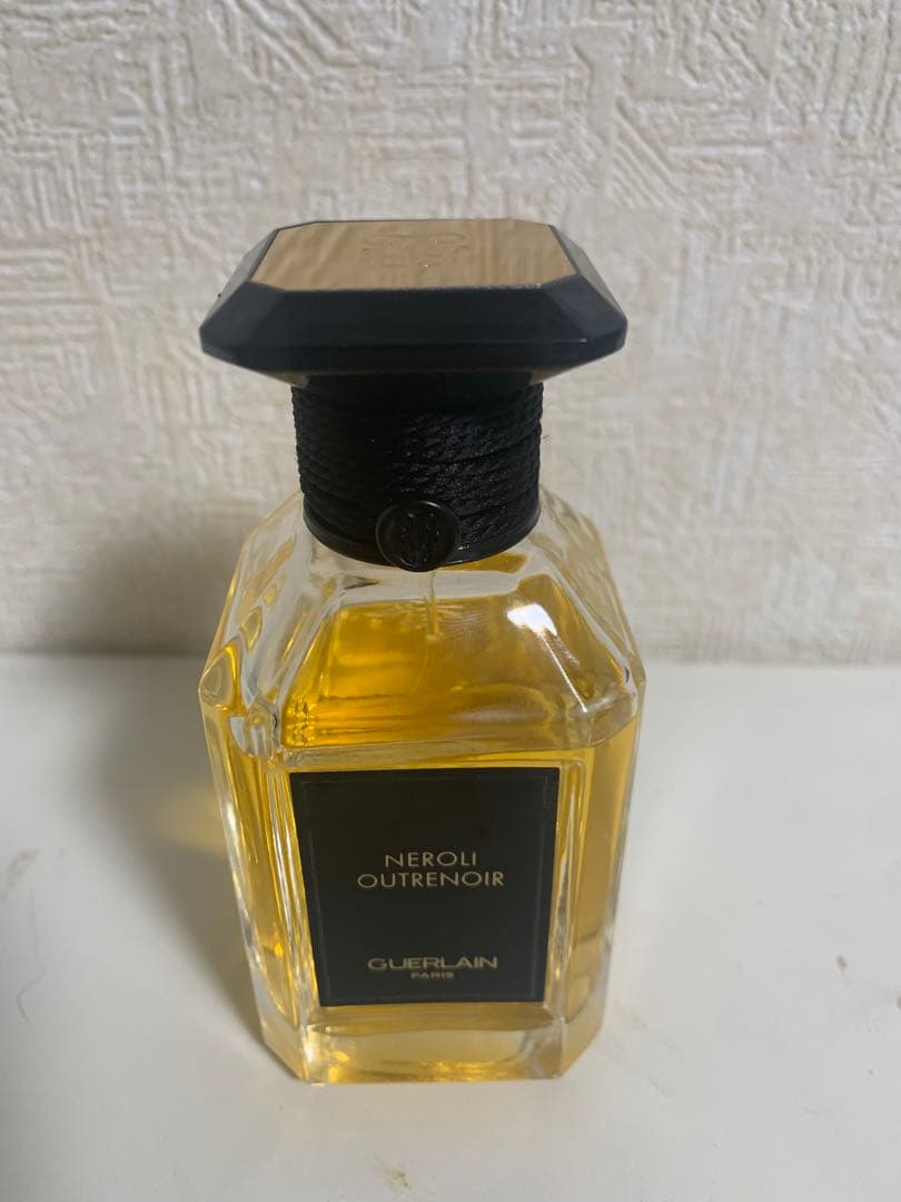 GUERLAIN NÉROLI OUTRENOIR 香水