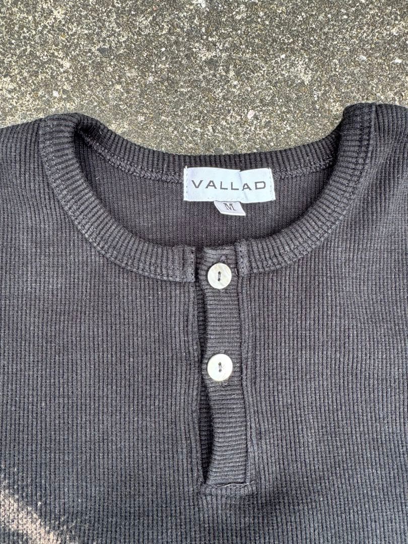 VALLAD サーマル 黒 Mサイズ - メルカリ