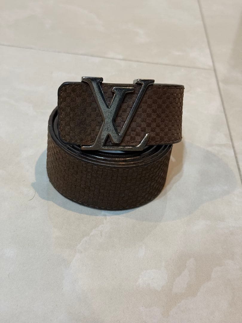 LOUIS VUITTON ルイヴィトン　サンチュール　LVイニシャルM6876 ルイ・ヴィトン ベルト LVバックル サンチュール・LVイニシャル