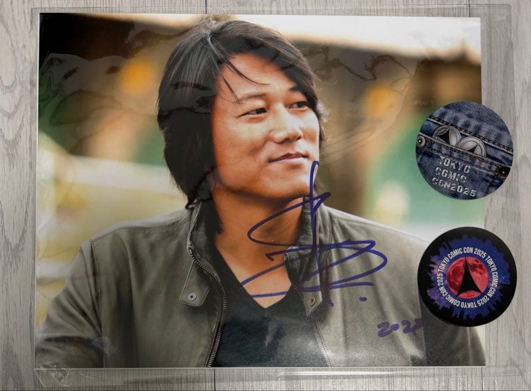 コミコン2025 セレブフォト　サイン入り　ワイスピ d331707bbdb1b8fd7174e28aec5b69