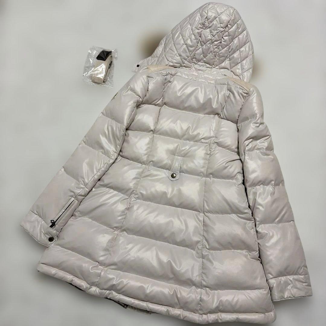 バーバリーブルーレーベル ダウンコート M ノバチェック ホワイト