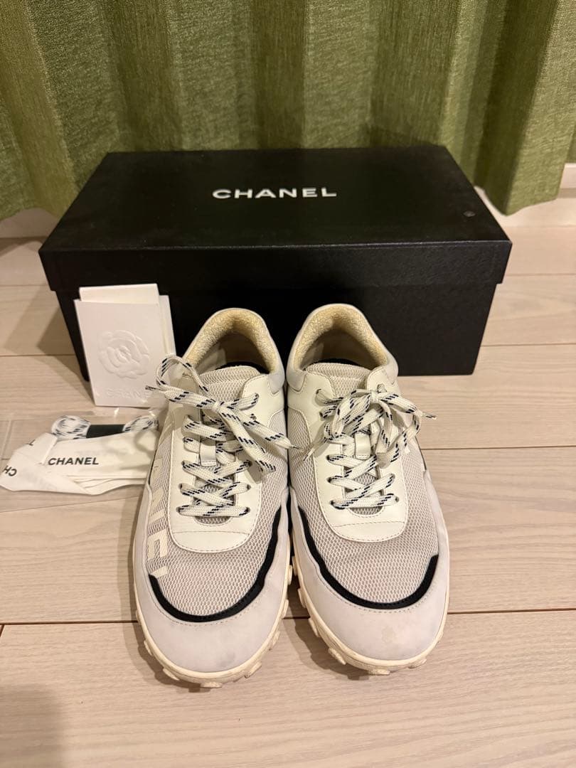 CHANEL メンズスニーカー ホワイト