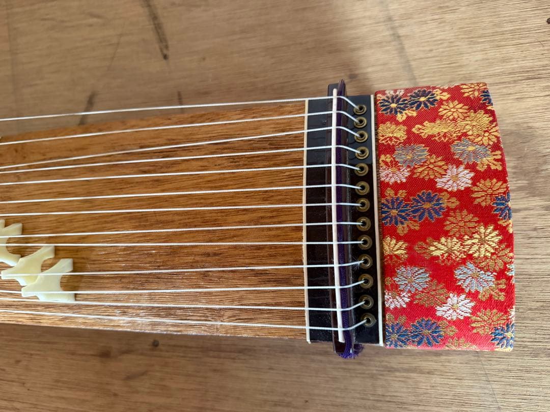 木製琴 13弦 花柄装飾付き - メルカリ
