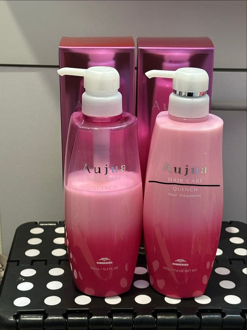 Aujua クエンチ シャンプー トリートメント セット - メルカリ
