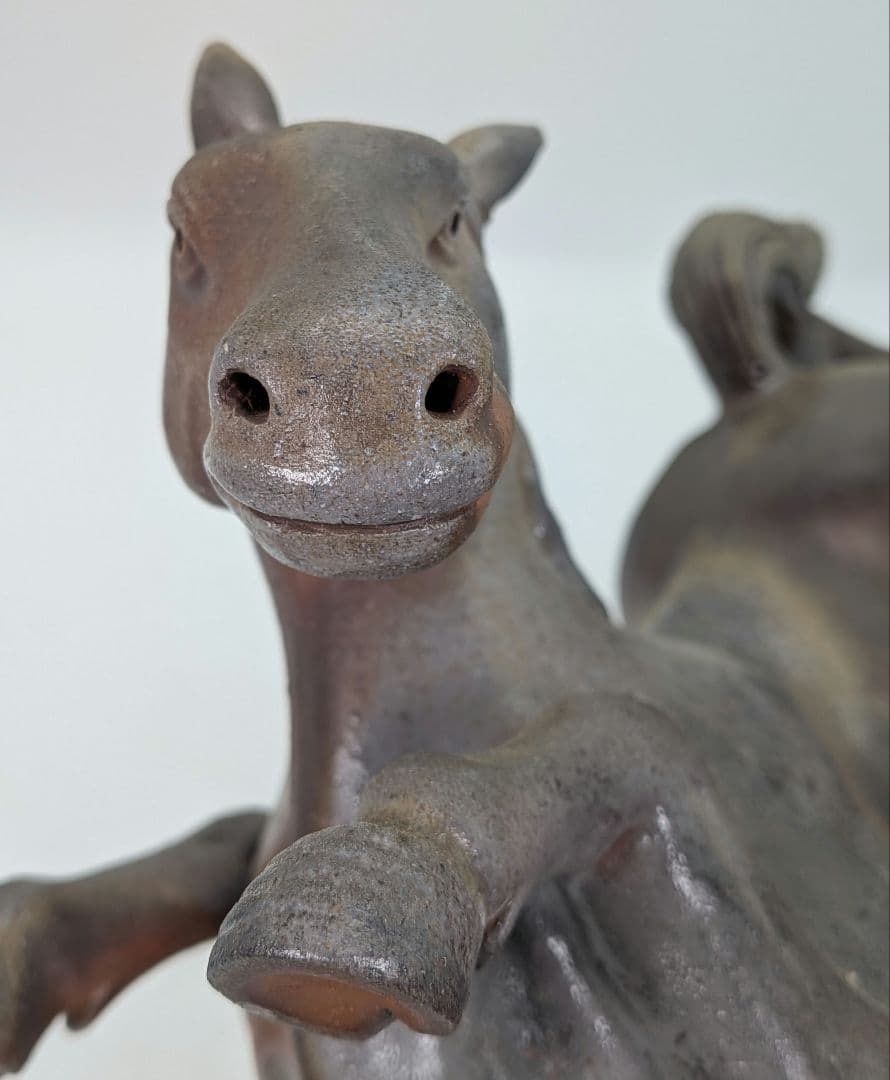 二代目小山一草 備前焼 窯変午置物 共箱 干支置物 午年 ウマ 細工物