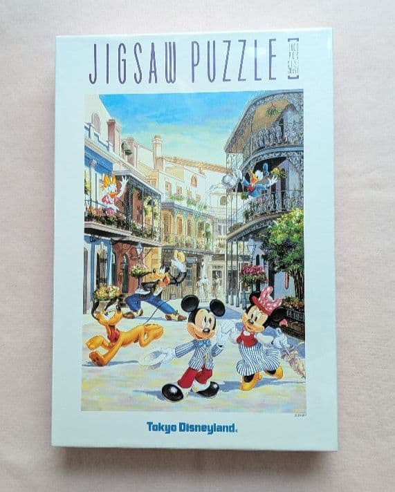 東京ディズニーランド限定『ロイヤルストリート』ジグソーパズル　廃盤　旧ロゴ スーベニアメダル 東京ディズニーランド 2026年ミニーのファン
