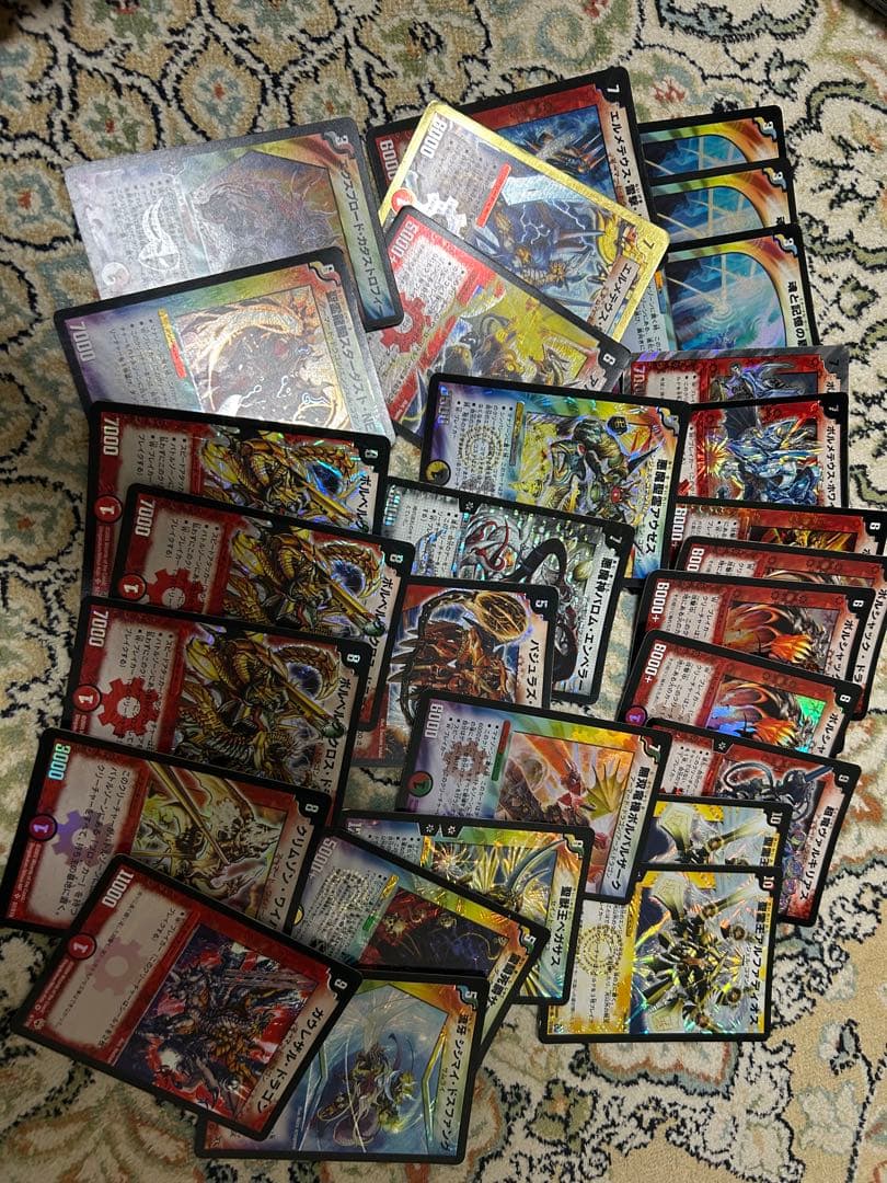 ア*ー様 デュエマ　引退品　まとめ売り デュエマ 引退品 ノーマル大量まとめ売り 約2600枚以上 - メルカリ