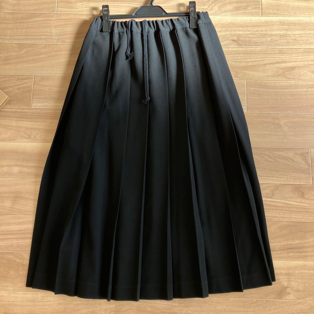 新品 コムデ ギャルソン プリーツスカート Sサイズ コムコム 定番