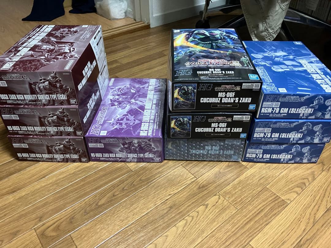 HG ガンプラ セット (ククルス・ドアンのザク, ガンダム ククルス・ドアンの島』HG ドアン専用ザクや『ZZ』MG 強化型ダブル