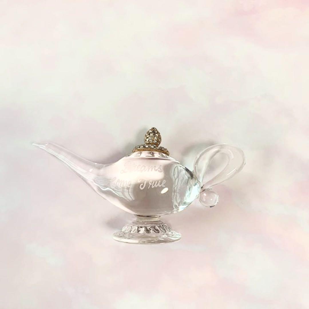 魔法のランプ ディズニーシー ガラス細工 - メルカリ