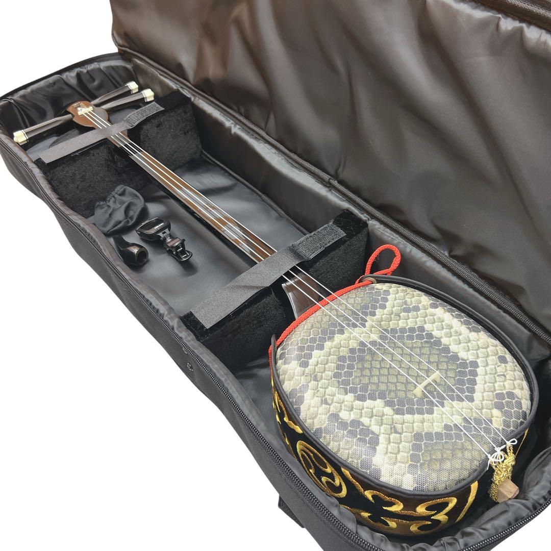 沖縄三線 三味線 人工革 合皮 ヘビ柄 ソフトケース付 民族楽器 弦楽器