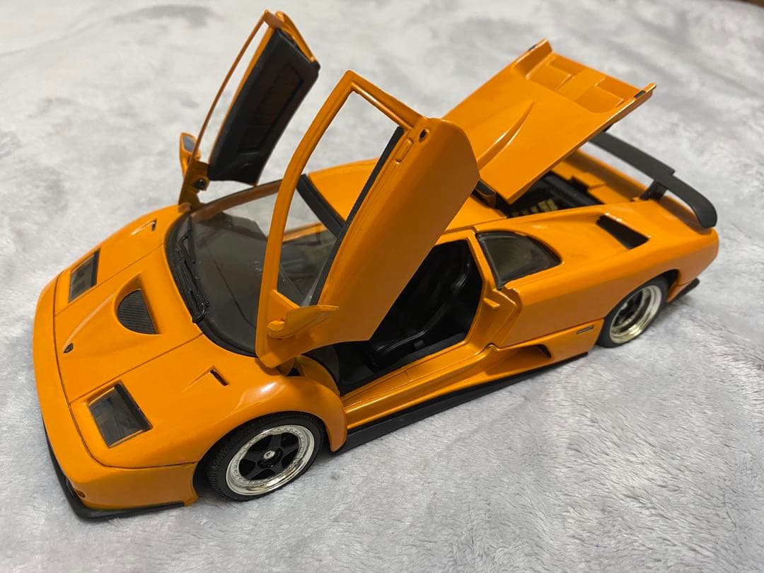 ミニカー MOTORMAX Lamborghini DIABLO GT 1/18