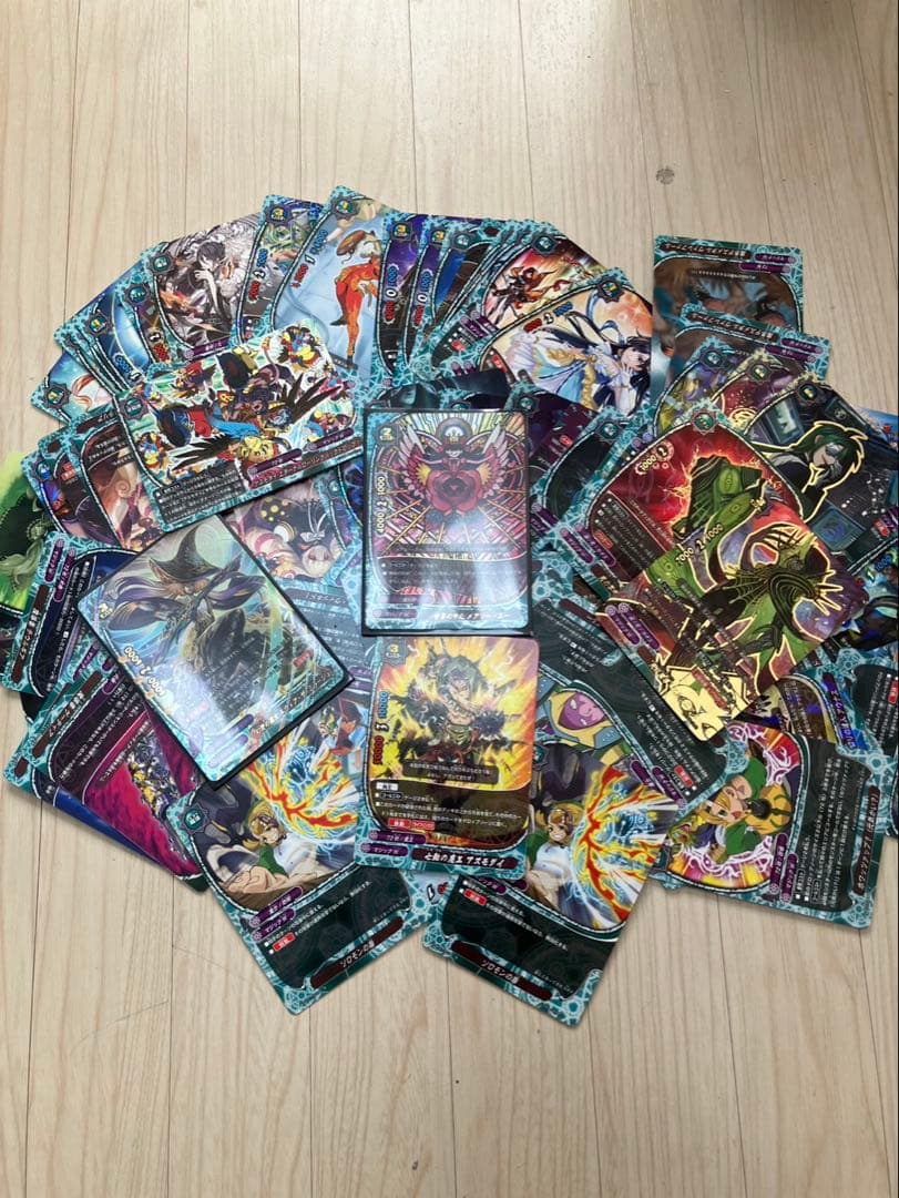 バディファイト トレーディングカードセット - メルカリ