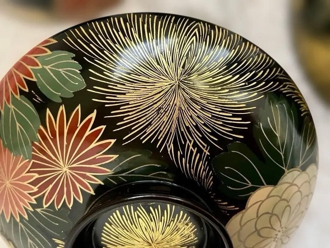 輪島塗 黒塗 菊詰沈金花蒔絵 蓋付椀 2客 / 懐石椀・蒔絵椀・雑煮椀