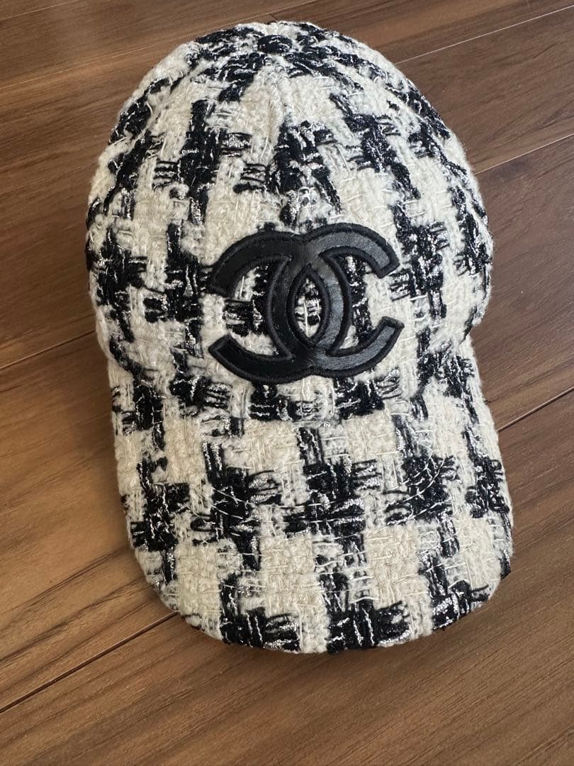 ふろりな様　CHANEL キャップ　ツイード