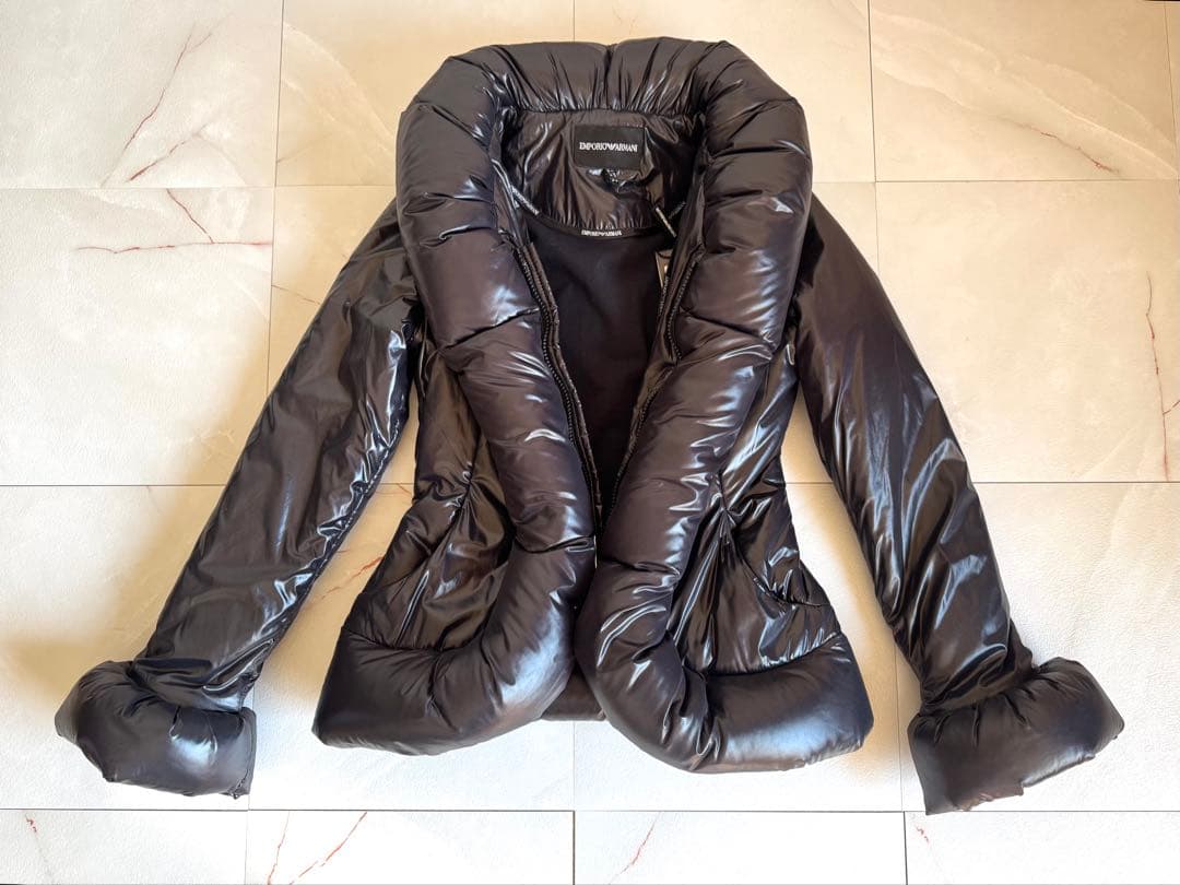 【新品・値下げ】 エンポリオ アルマーニ ダウンジャケット 黒 Mサイズ
