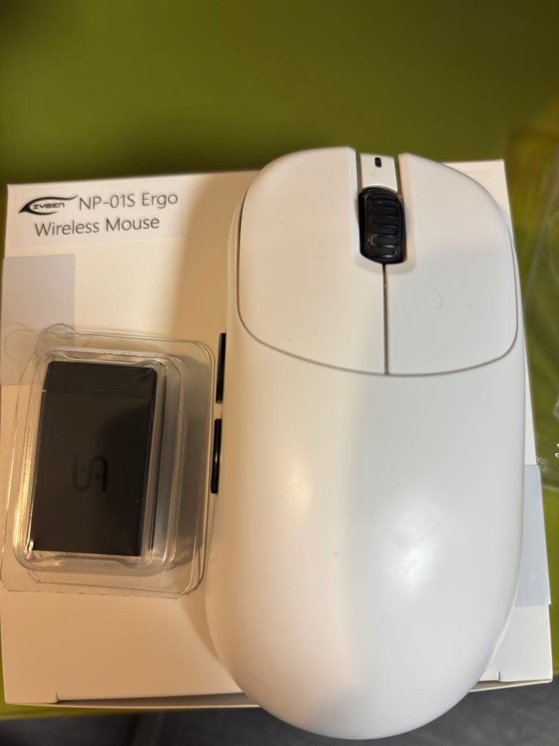 NP-01S Ergo Wireless Mouse 本体 VAXEE、ハーフエルゴ形状の新型ワイヤレスマウス「NP-01S Ergo」を発表