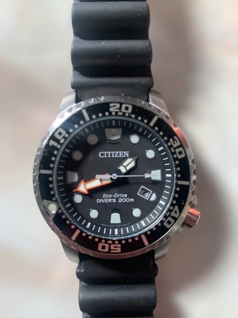 ト*モ様 シチズン　エコドライブ　ダイバーズ　ウォッチ　E168 200M