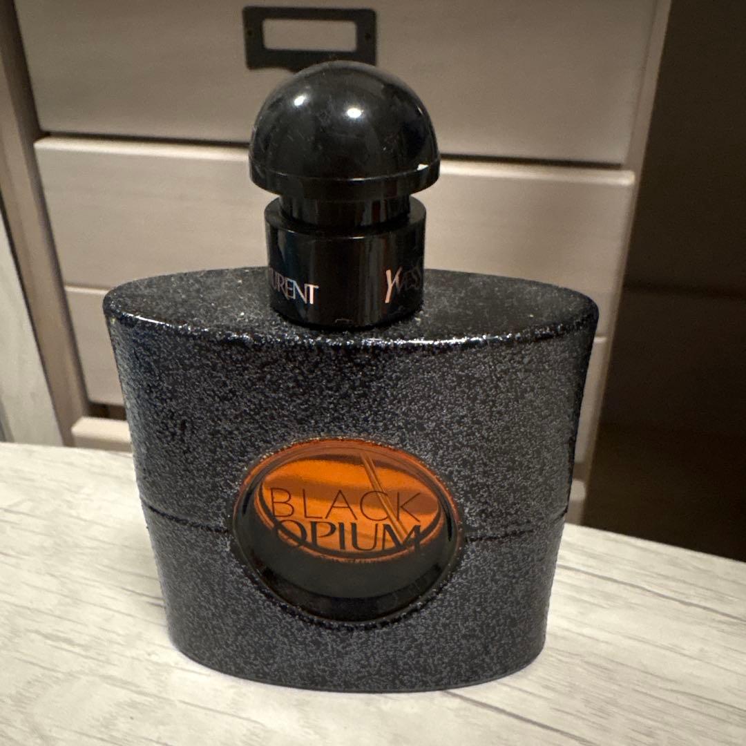 その他 Yves Saint Laurent Black Opium 50ml