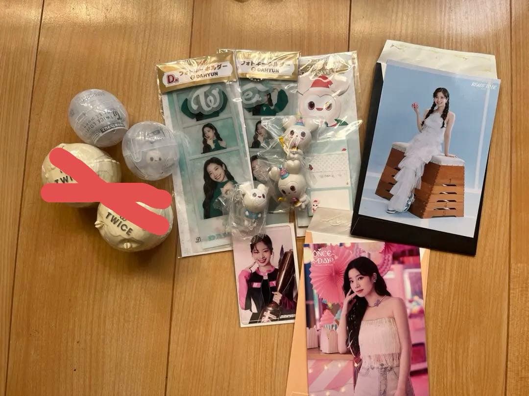 TWICE ダヒョン グッズまとめ売り。 - メルカリ