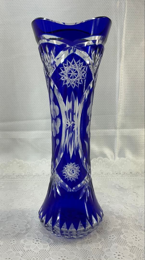 コバルトブルー クリスタル花瓶 ルーマニア製 - メルカリ