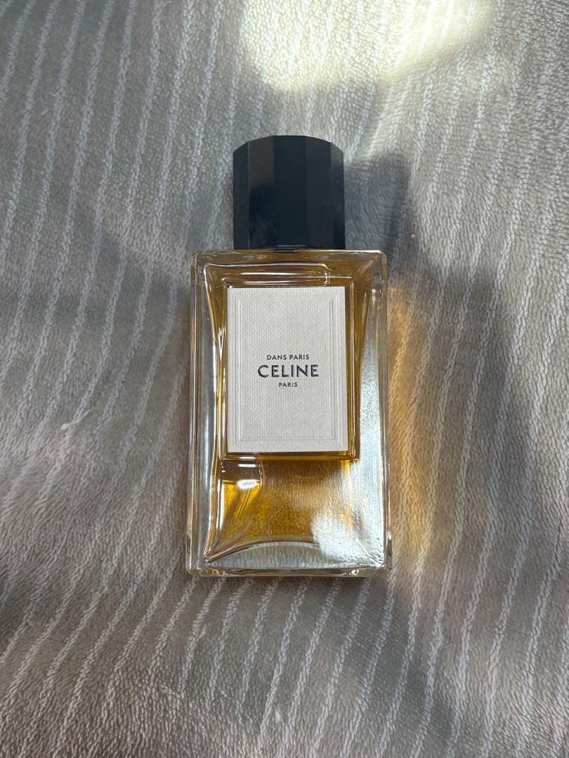 CELINE オードパルファム DANS PARIS